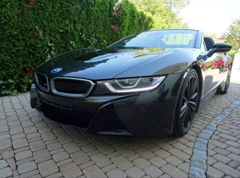 car BMW i8 id217238 main photo