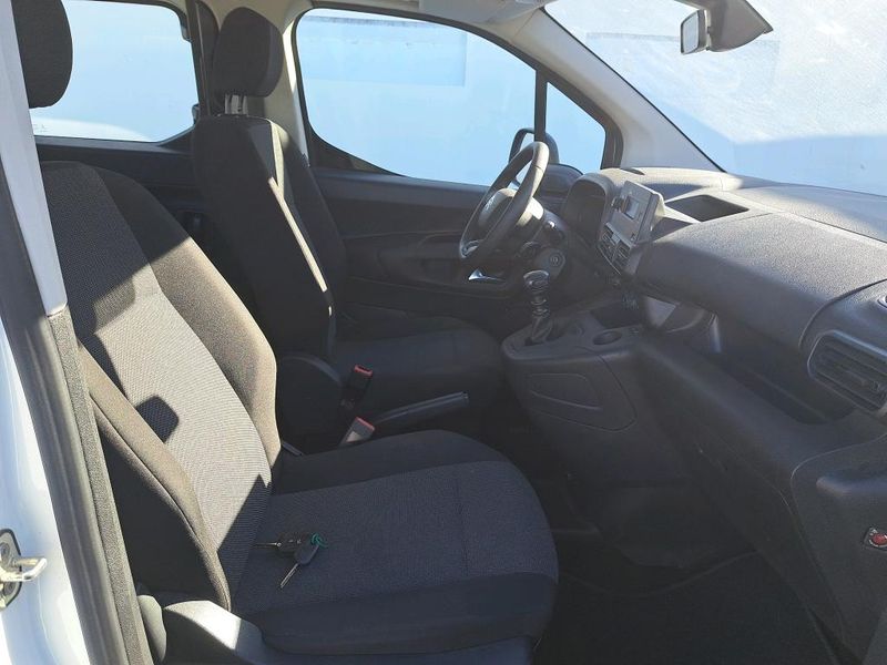 car Citroen Berlingo id218643 photo #4