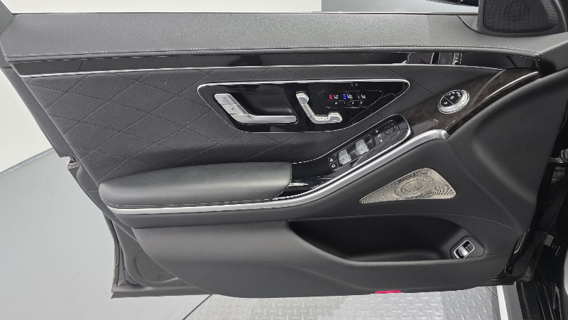 car Mercedes S-Class id220276 photo #24