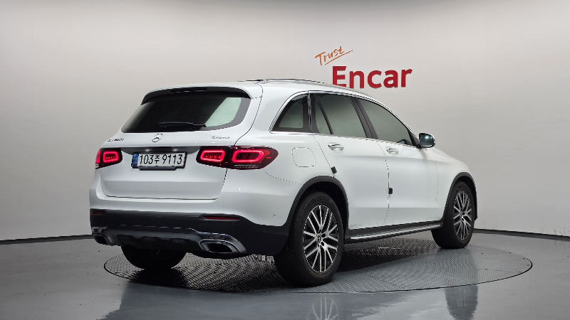 car Mercedes GLC id220297 photo #2