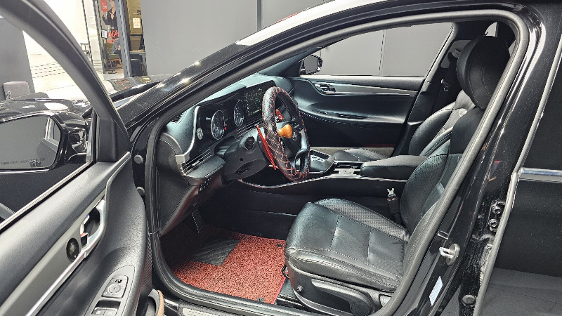 car Hyundai Grandeur id220820 photo #10