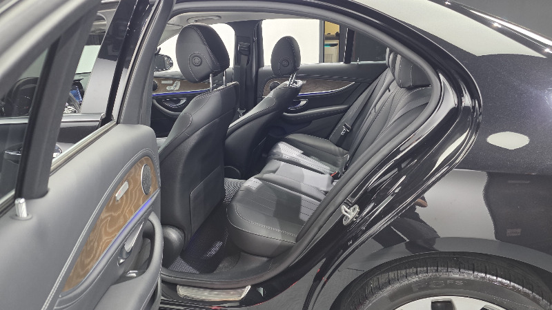 car Mercedes E-Class id222314 photo #11