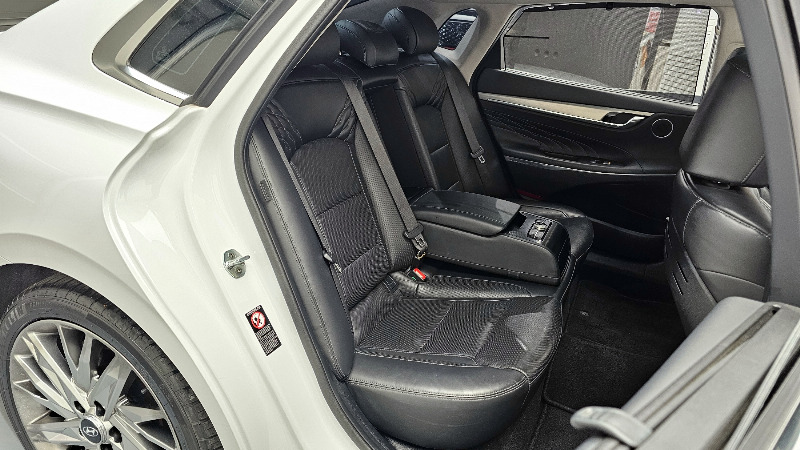 car Hyundai Grandeur id222413 photo #11
