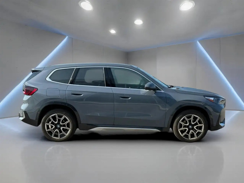 car BMW X1 id223432 photo #2