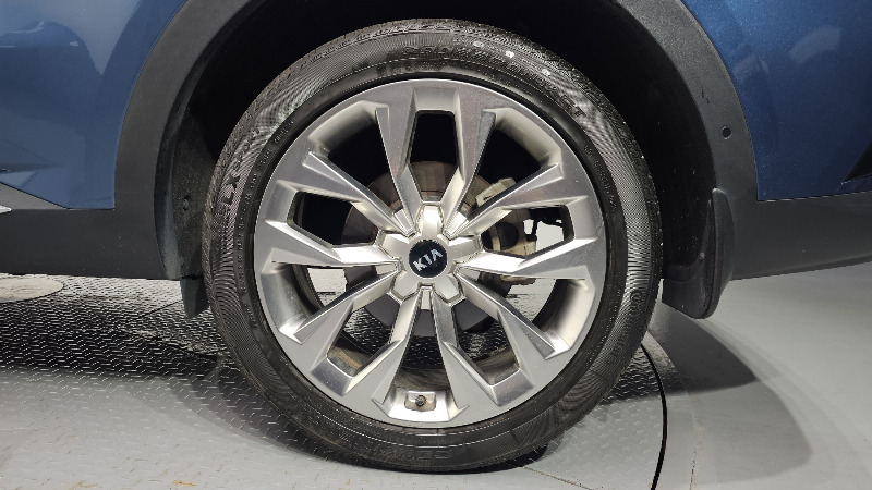 car KIA Sorento id225210 photo #21