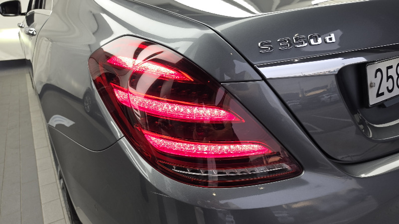 car Mercedes S-Class id226077 photo #23