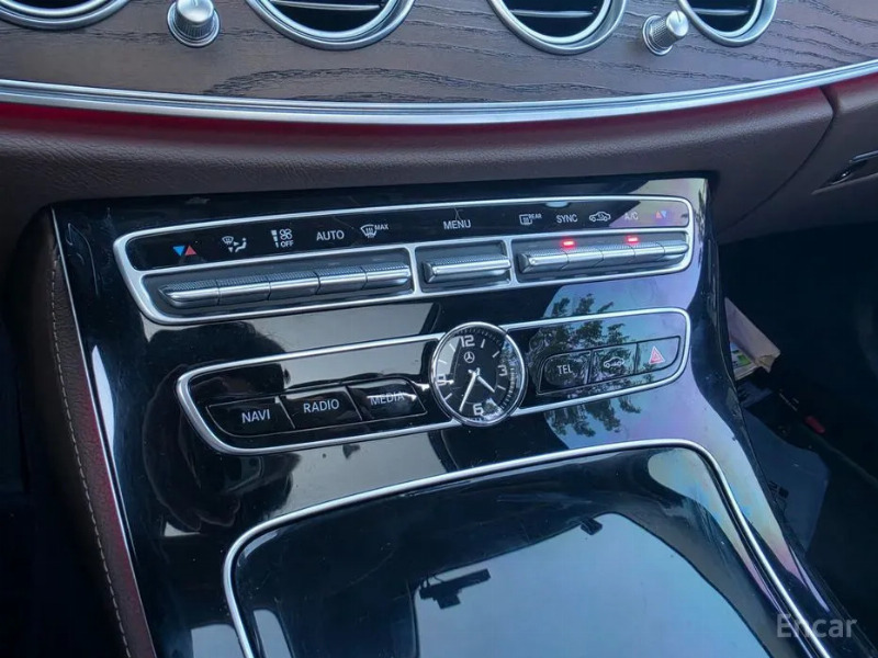 car Mercedes E-Class id226316 photo #14
