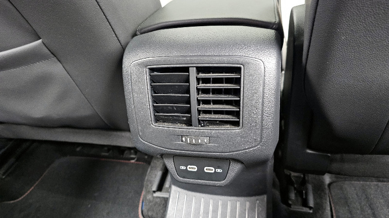 car Volkswagen T-Roc id227867 photo #19