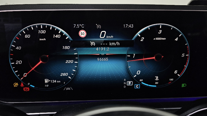 car Mercedes GLE id228072 photo #8
