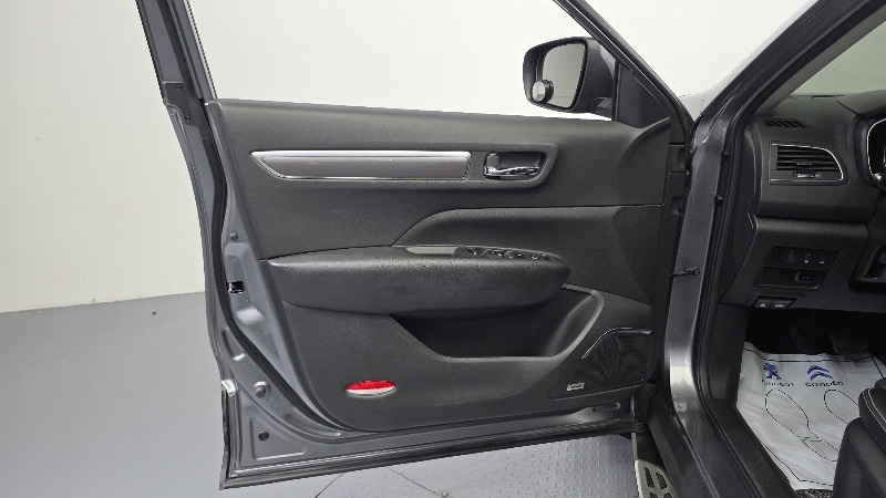 car Renault Samsung QM6 id228346 photo #24