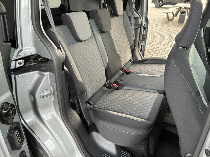 car Ford Tourneo Courier id228747 photo #15
