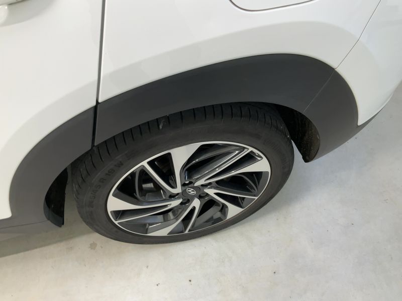 car Hyundai Tucson id230799 photo #9