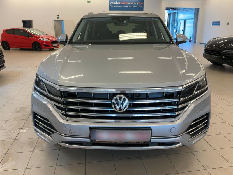 car Volkswagen Touareg id231806 photo #5