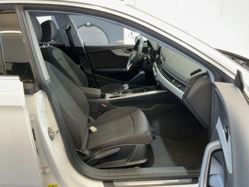 car Audi A5 id232563 photo #17