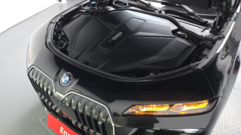 car BMW i7 id232922 photo #6