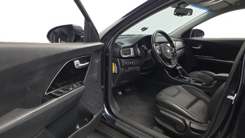 car KIA Niro id233320 photo #10