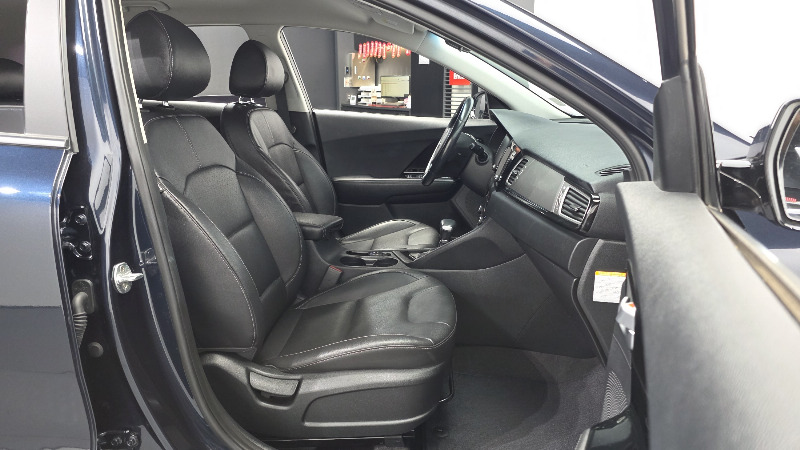 car KIA Niro id233320 photo #11