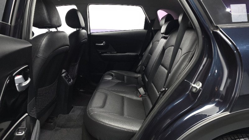 car KIA Niro id233320 photo #26