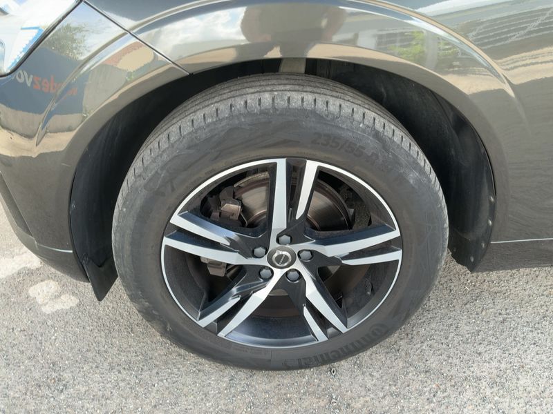 car Volvo XC60 id234317 photo #7