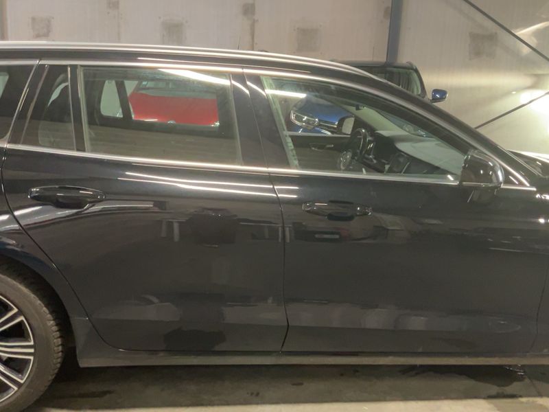 car Volvo V60 id234380 photo #11
