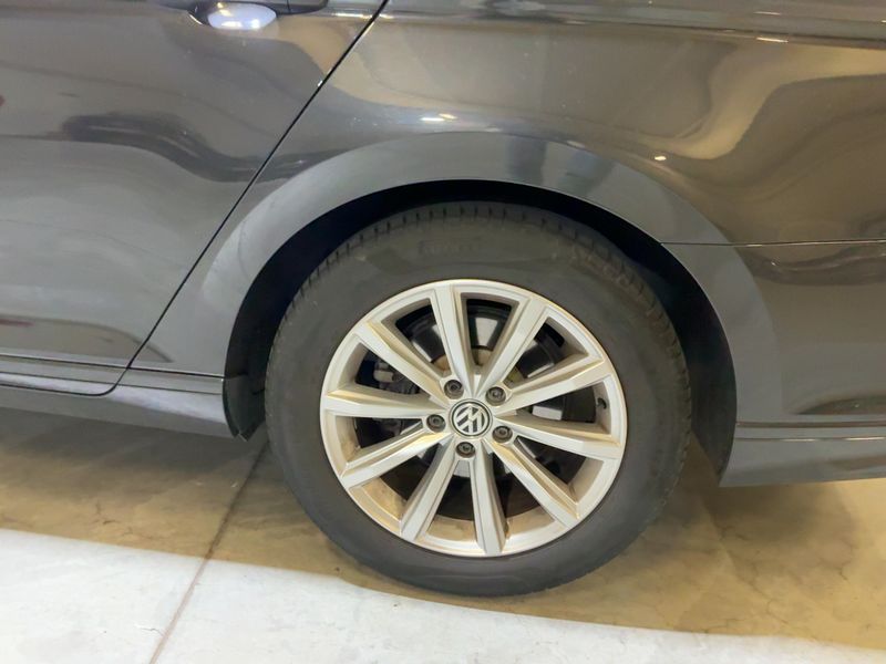 car Volkswagen Passat id234645 photo #9
