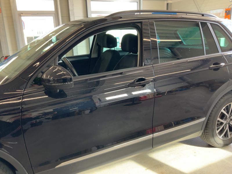 car Volkswagen Tiguan id234676 photo #8