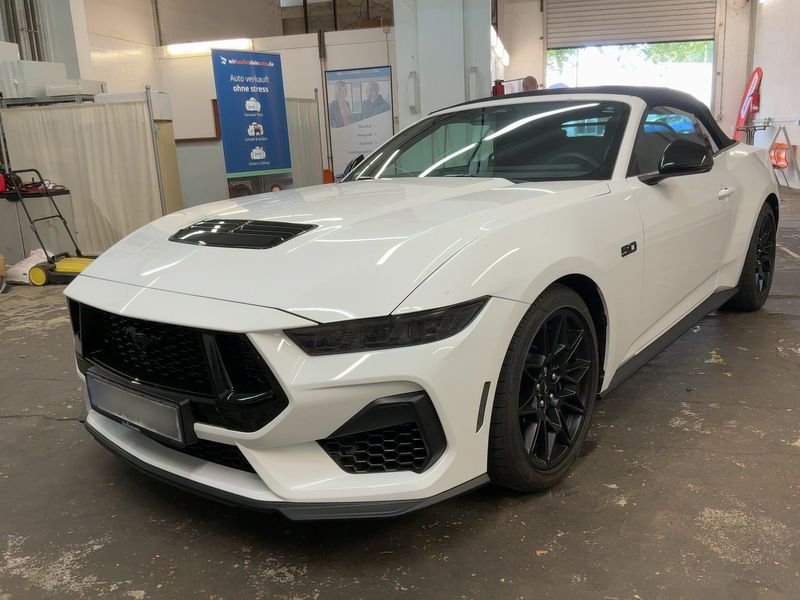 car Ford Mustang id234932 main photo