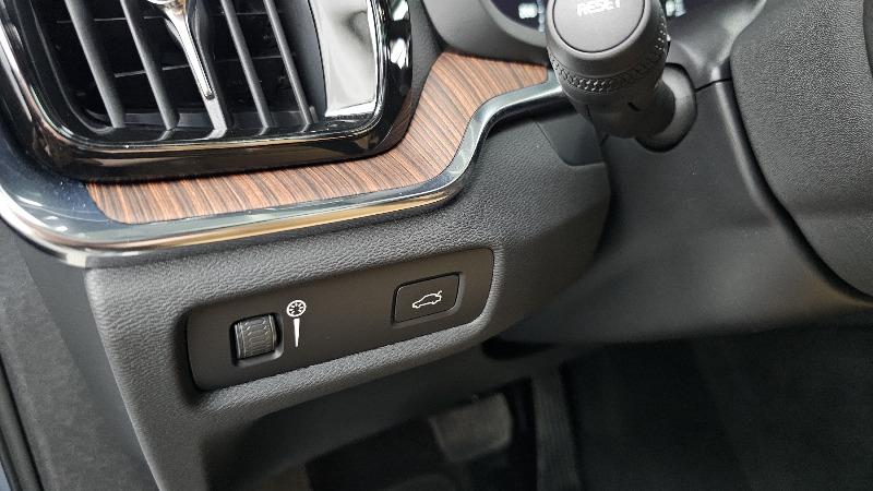 car Volvo V60 id235445 photo #27