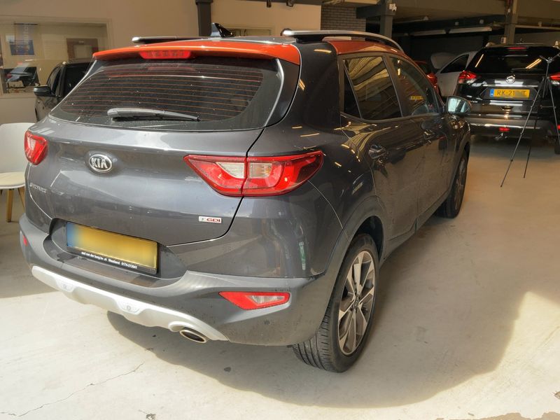 car KIA Stonic id237660 photo #4