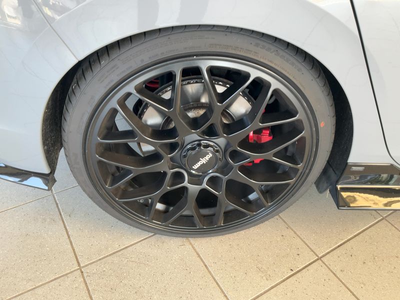 car Volkswagen Golf id237884 photo #11