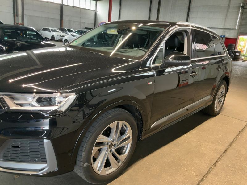car Audi Q7 id238968 photo #6
