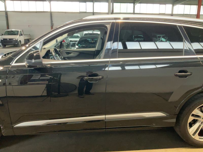 car Audi Q7 id238968 photo #8