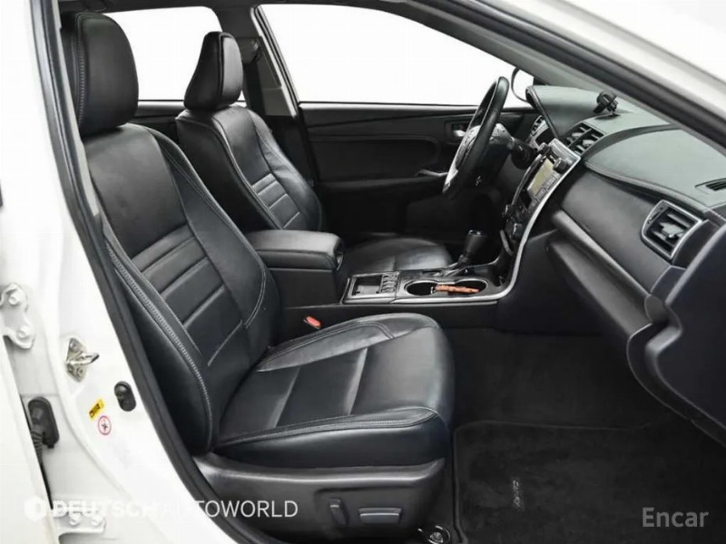 car Toyota Camry id239381 photo #10