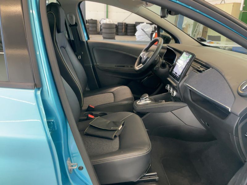 car Renault ZOE id239805 photo #16