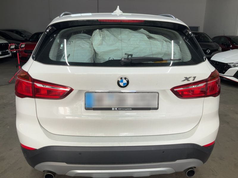 car BMW X1 id240035 photo #3