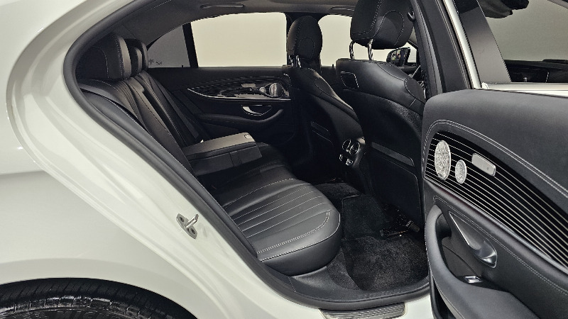 car Mercedes E-Class id240216 photo #11
