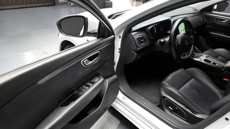 car Renault Samsung SM6 id240963 photo #10