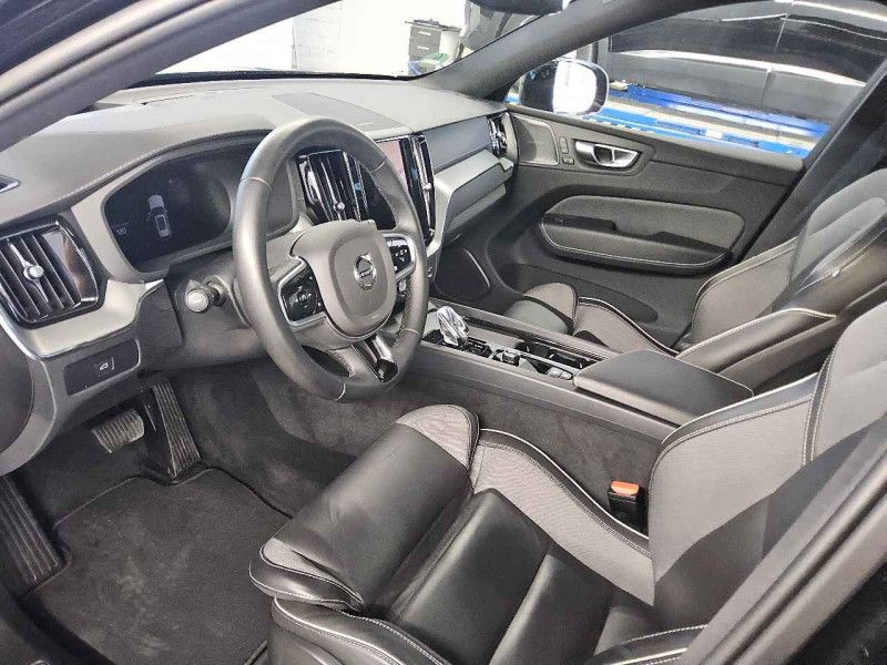 car Volvo XC60 id241002 photo #8