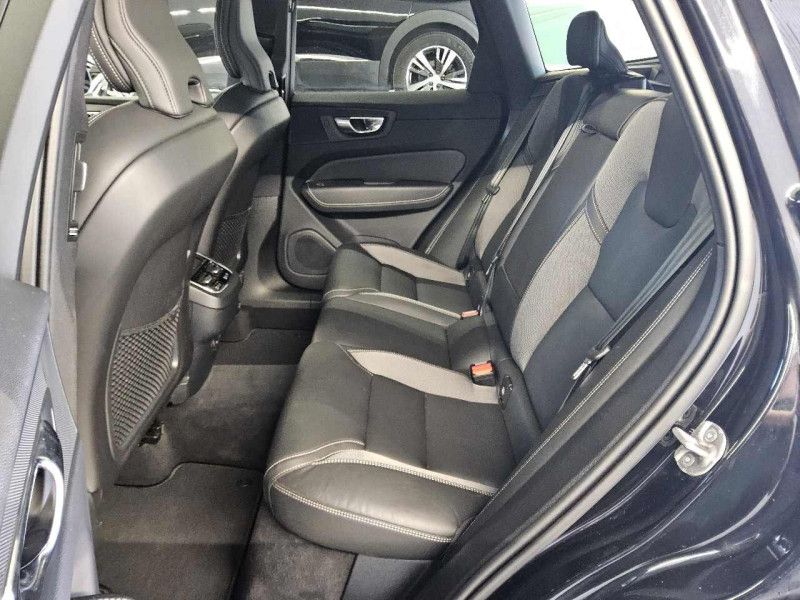 car Volvo XC60 id241002 photo #9
