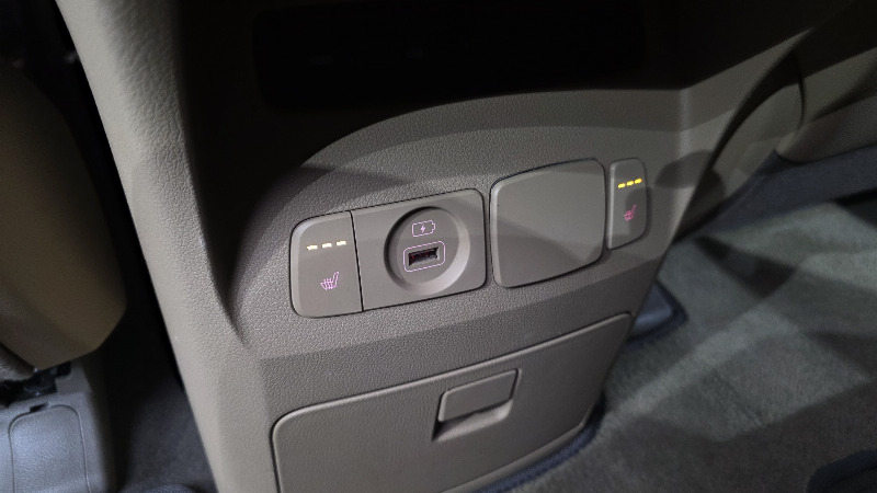 car KIA Carnival id241942 photo #27
