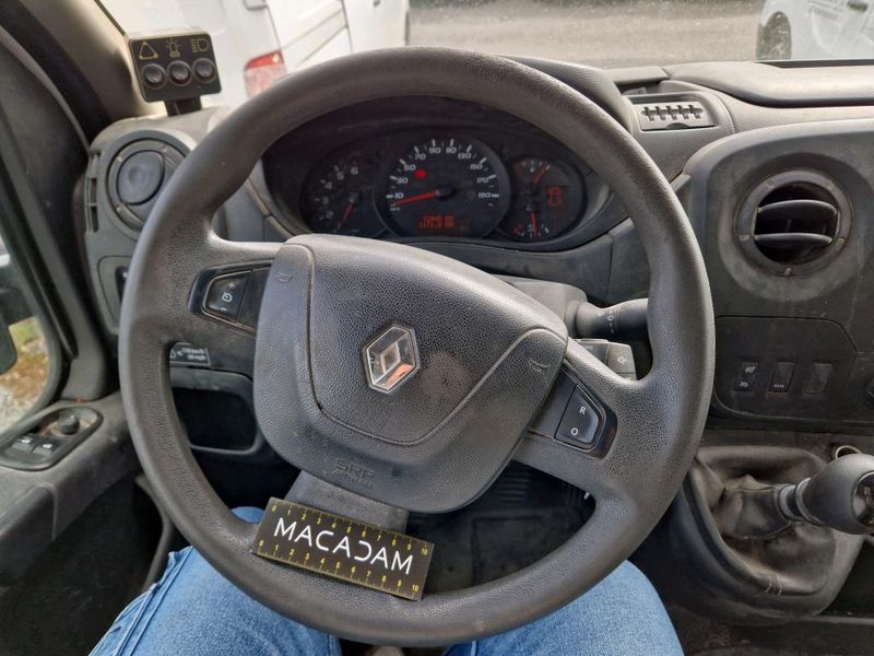 car Renault Master id242126 photo #16