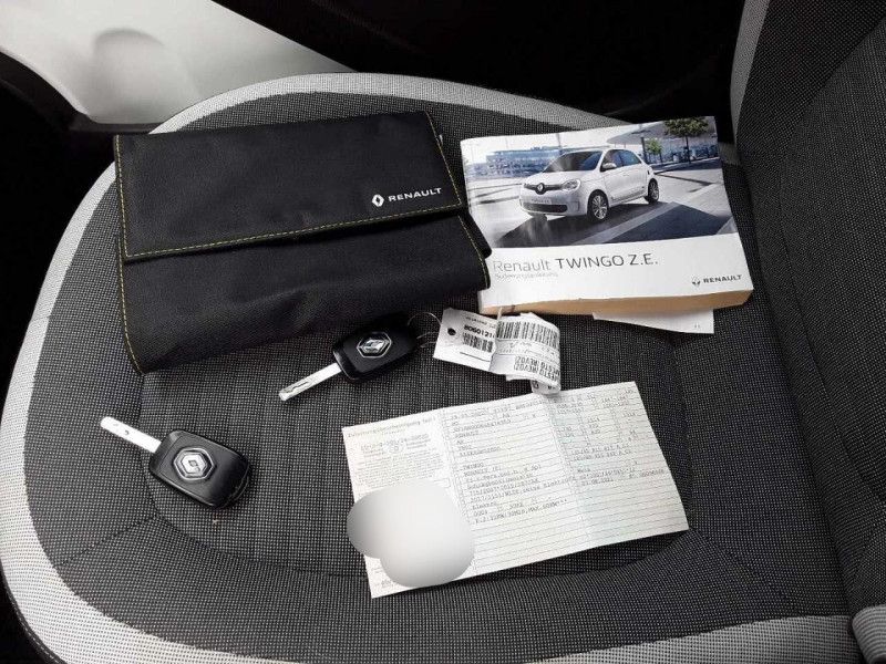 car Renault Twingo id242127 photo #13