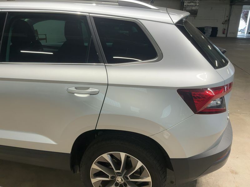 car Skoda Karoq id242255 photo #2