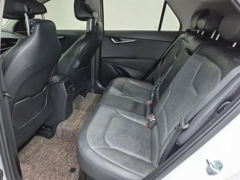 car KIA Niro id242322 photo #12