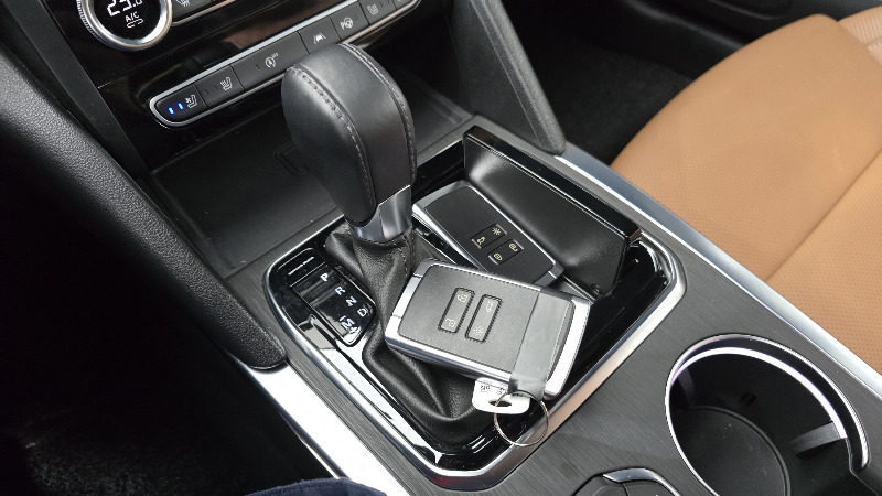 car Renault Samsung SM6 id242499 photo #9