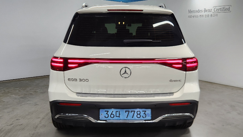 car Mercedes EQB id243574 photo #4