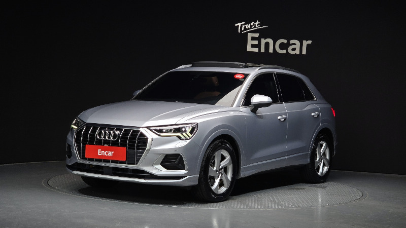 car Audi Q3 id243579 main photo