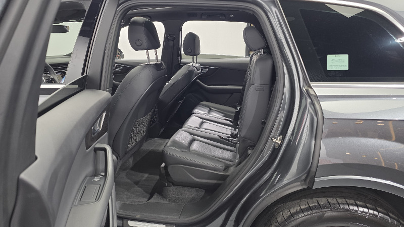 car Audi Q7 id243597 photo #11