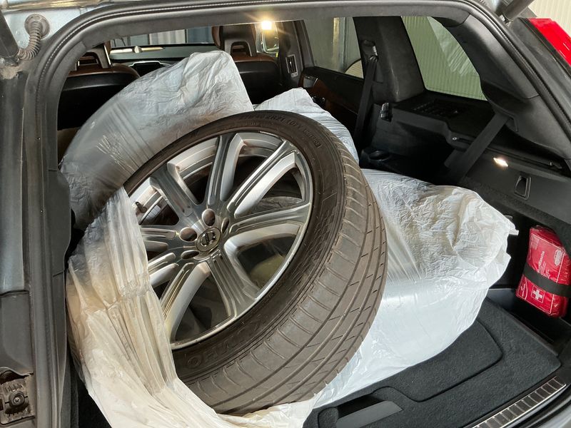 car Volvo XC90 id243856 photo #10