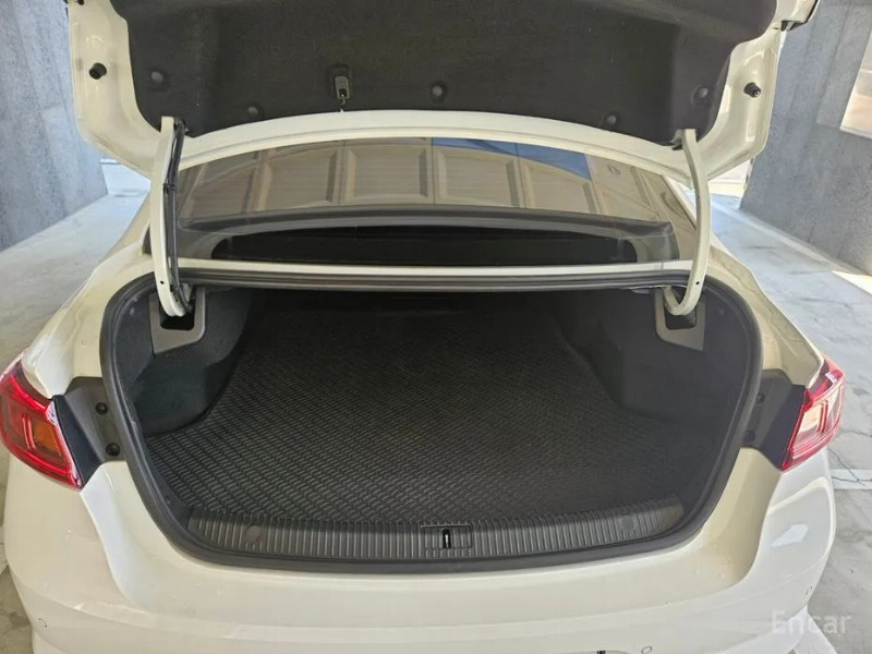 car Renault Samsung SM6 id243962 photo #12